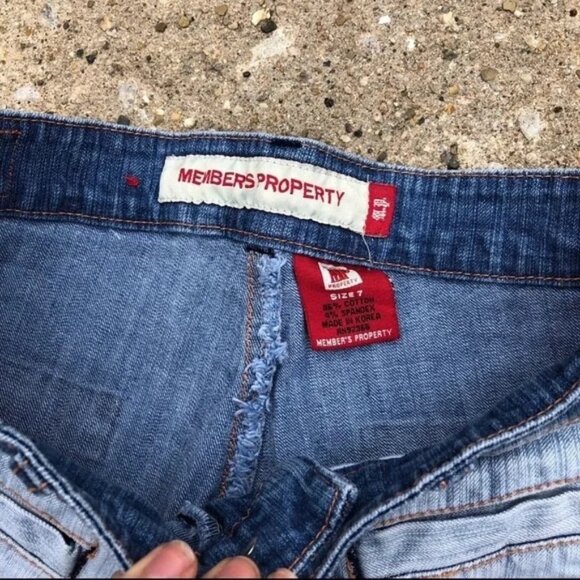 💙 90s Vintage Bratz Patch Low Rise Jeans – Members Property – Size 1 - Picture 2 of 5